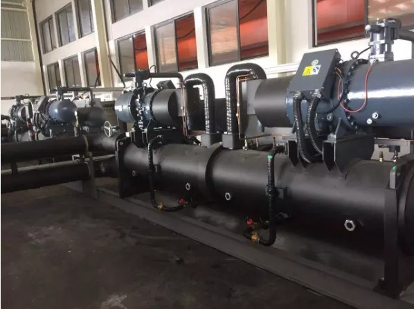 MULTISTACK降膜式螺桿冷水機組